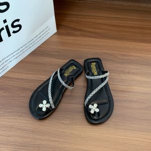 [Free Shipping] Flat-soled rhinestone slip-on sandals for women summer outdoor wear 2025 new fashion style elegant beach soft-soled sandals