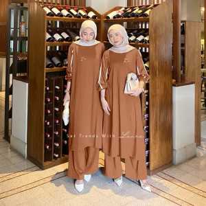 Avika Oneset Bahan Kaos Cotton Combed Long Shirt And Pants Tunik Highslit