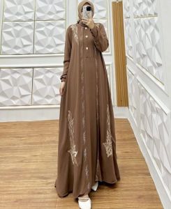 Gamis Terbaru 2024 Mewah Nayraa Dress Busui Bahan Ceruty Apk Swarovski Cantik Fashionable Dan Elegan