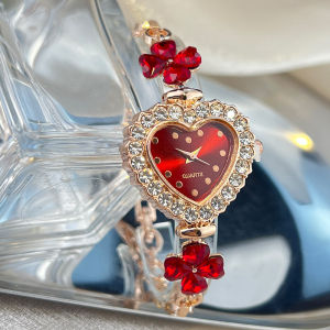 Ladies Heart-Shaped Love Watches Vintage Four-leaf Clover Diamond Watch for Women Lucky Chain Analog Quartz Bracelet WristWatch