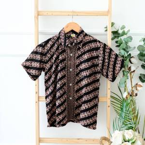 KEMEJA BATIK ANAK BAJU ANAK LAKI LAKI ATASAN BATIK ANAK LENGAN PENDEK KEMEJA COWO KIDS WEAR  KEMEJA BERLENGAN BAJU BATIK ANAK KECIL KATUN