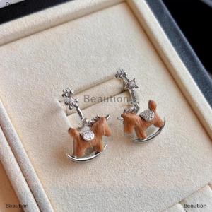 [COD] Beaution Simple Fashionable Horse Collarbone Chain Necklace Earrings For Womens Creative Sweater Chain Jewelry Accessories Gifts