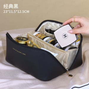 PU leather cloud pillow makeup bag Large capacity high appearance level travel toiletry bag Cosmetics storage bag