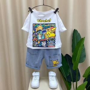 WANDER เสื้อผ้าเด็กผช เสื้อยืดเด็กผช การออกแบบกราฟิกอย่างมีสไตล์ เสื้อเชิ้ตแขนสั้นเด็กผู้ชายผ้าฝ้ายเนื้อบางระบายอากาศได้ดี