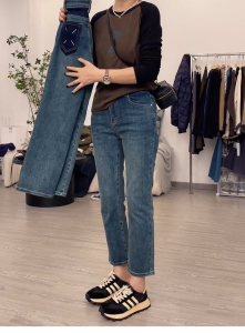 GHAOHES ส่งจากไทย  กางเกงยีนส์สาวอวบ   ขนาดS-5XL  เอวสูง กระบอกตรง  ผ้ายีนส์ยืดหยุ่น   กางเกงยีน(V51)