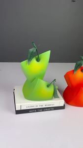 FFBH Resin Handicrafts Abstract Green Sculpture Creative Geometric Square Figure-piece Home Decoration Accessories T2Y7B