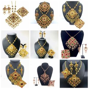 ชุดประจำชาติไทย ชุดสร้อยคอ/จี้ รวมสร้อยคอ ต่างหู หัวเข็มขัด มี 24 แบบ เพื่อเลือก