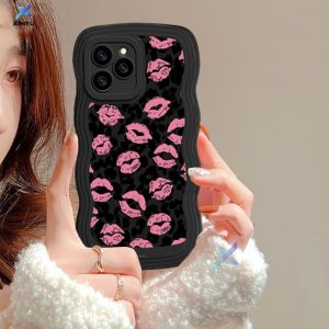 (Lokal Ready) Xinyu Casing hp Vivo Y17S Y36 Y27 Y16 Y15s Y15A Y12S Y12A Y02 Y02T Y01 Y02S Y22 Y22s Y35 Y21T Y21A Y21S Y33S Y12 Y12i Vivo V25e V27e Y15 Y17 Y11 Y20S Y91C Y19 Y30 Y50 Y53s S1 Pro Retro Leopard Lip Print Love Hati Bergelombang Soft Case