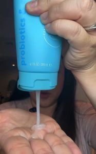 Sữa Rửa Mặt Probiotic TULA Mỹ 200ml Axit Amino Sữa Rửa Mặt Loại Bỏ Mụn Kiểm Soát Dầu Da Mụn Da Làm Sạch Nhẹ nhàng