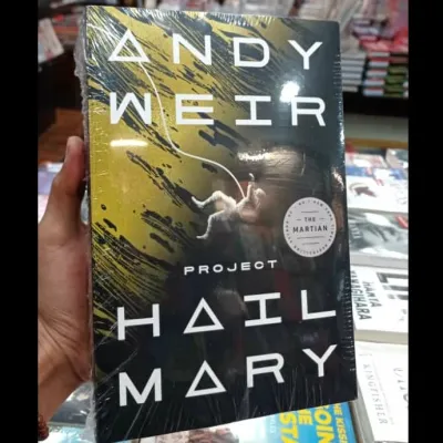 Buku Project Hail Mary by Andy Weir (Bahasa Indonesia)