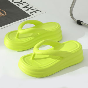 Free Shipping WomenS Thick-Soled Flip-Flops Stylish And Trendy Versatile For Summer Wear With A High-End Feel And Non-Slip Design