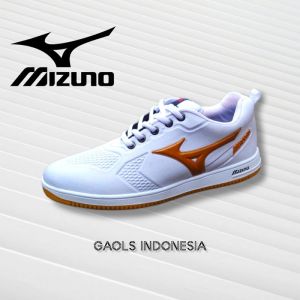 Sepatu Casual Sneakers Olahraga Pria Wanita Gold sepatu lari running shoes