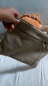 Sling Bag Kulit Rantai bisa Clutch Pouch merk Bien Vetu Brand Korea