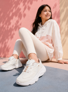 Giày Thể Thao Bé Gáis Cool BSG011000 (size 30-38)
