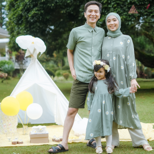 Baju Sarimbit Couple Keluarga - Midi Dress Wanita - Cut Daisy By nuriariya.id