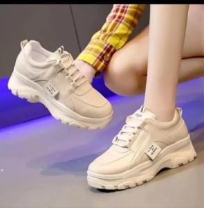 Sepatu Wanita Sneakers Terbaru 2022 Sepatu Import Sepatu Kekinian Sepatu jalan wanita sepatu jogging sepatu lari wanita sepatu putih model korea sepatu anak wanita sepatu sekolah wanita sepatu wanita keren sepatu wanita viral sepatu wanita png sepatu