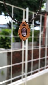 Mặt Dây Chuyền Da Tinh Thể Thạch Anh Tím Tự Nhiên Mẫu Mai Rùa – Xưởng Tiên