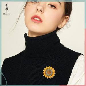 🔥ส่วนลด 10 บาท สำหรับการซื้อ 1 ชิ้น🔥ราคาถูก เข็มกลัดดอกไม้จากดอกทานตะวันสำหรับผู้หญิงเข็มกลัดติดปาร์ตี้งานแต่งงานแบบวินเทจของขวัญ