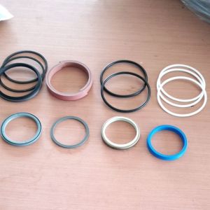 ซีน กระบอก อาร์ม รถขุดโคมัสสุ PC 100 รุ่น 5 เกรด A