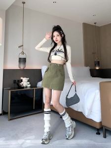 Ammin สีทึบสามมิติแบบสามมิติสำหรับฤดูใบไม้ผลิฤดูร้อน2024กระโปรงกันลื่นสำหรับผู้หญิงสไตล์เกาหลีเชือกผูกเอวสูงกระโปรงหนังแฟชั่นทรงเอไลน์