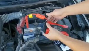 Bộ kích điện khẩn cấp xe hơi cao cấp dung lượng cao đa năng-Sạc dự phòng-Đèn LED-SJ0095