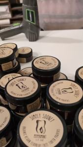 Bột kem đánh răng tái khoáng Simply Sooney không chứa florua thuần chay không gluten tinh dầu bạc hà hữu cơ 1.5oz