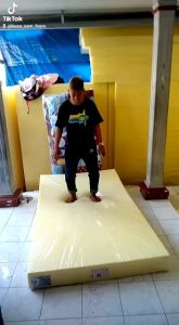 KASUR SPON KASUR BUSA KASUR LANTAI KASUR LIPAT KASUR BUSA