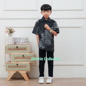 Outfit Keluarga Baju Batik Couple Sekeluarga Berempat Ayah Ibu Anak Dress Dewsa Dress Anak Kemeja Anak Kemeja Slimfit Premium