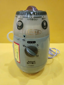 Máy xay bột trà xanh nguyên chất dạng cối gia dụng National EU6803 (021210)