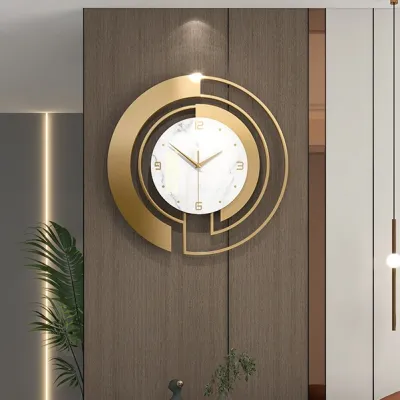Eyre/Luxury/Jam Dinding Sederhana Emas Ruang Tamu / Dekorasi Modern Mewah Ringan / Jam Seni Dipasang di Dinding