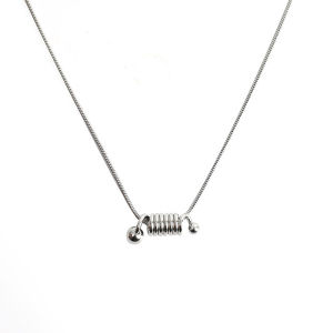 สร้อยคอไทเทเนี่ยมเหล็กสร้อยคอเหล็กอเนกประสงค์ของผู้ชายสร้อยคอผู้หญิงสร้อยคล้องคอเรียบโซ่ไหปลาร้าถนนเรียบง่าย