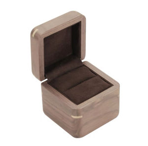 [SG Seller] Pure Solid Wood Music Proposal Ring Box Engagement Ring Music Box