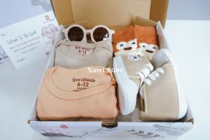 Hampers bayi 0-12 Bulan / Gift Box Baby / Kado New Born / Kado Bayi/ Baju Bayi / Paket Hadiah Bayi / Hampers Baby Girl / Hampers Baby Boy / Hampers Bayi New Born Laki-Laki Perempuan / Baby Gift Set / Kado Bayi Cewek Cowok Baru Lahir