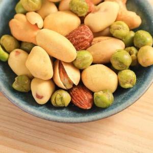 Hạt dinh dưỡng mix hạt ngũ cốc dinh dưỡng các loại hạt sấy khô healthy gói 30g set 5 gói - Happy Home 4U