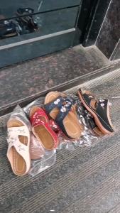 WomenS Large Size Slippers With Hollow Design And Stitching Flat Sole Solid Color Thick Sole Slip-On Open-Toe WomenS Sandals For Home Use