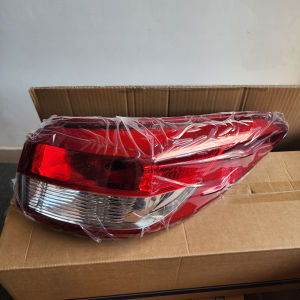 R/L Taillamp For Toyota Vios 2018- 2023 Tail light Tail lamp Taillight Passenger side(no Bulb  & no Harness）