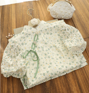 COCOEPPS chinese new year clothes 2024 Floral Puff Sleeves Improved Design Cheongsam New Young Girls Daily Dress 旗袍连衣裙改良2024