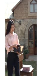 MISHOW Solid Loose Fit Shirt for Women Spring 2026 Dropped Shoulder Long Sleeved  Top Casual Turn-down Collar Shirts MXE13C04052026