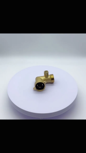 3/4 Female Threaded Hosepipe Adapter Water System Connector Brass Angled Tap Connector 3/4 Rotating Hose Connector