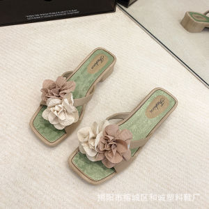 [Free Shipping] Comfortable and stylish chunky heel slide sandals new summer fashion versatile camellia square-toed sandals