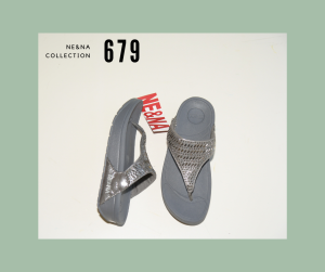 รองเท้าเเฟชั่นผู้หญิงเเบบเเตะ Flip Flop No. 679 NE&NA Collection Shoes