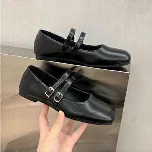 รองเท้าแมรี่เจน ส้นแบน สีเงิน แฟชั่นสําหรับผู้หญิง เงิน สีน้ำตาล สีดำ Size35-40รองเท้าแมรี่เจน ส้นแบน สีเงิน แฟชั่นสําหรับผู้หญิง