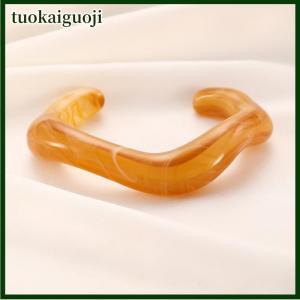 tuokaiguoji สร้อยข้อมืออะคริลิคแบบพังก์วินเทจกำไลข้อมือหนาแบบกว้าง2025ตุ้งติ้งแฟชั่นเครื่องประดับอารมณ์ใหม่สำหรับผู้หญิง