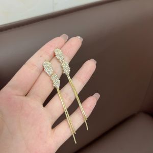 Fashionable Ring Gift 一款两戴新款高级设计感枫叶耳环女轻奢镶钻流苏韩国气质长款耳饰