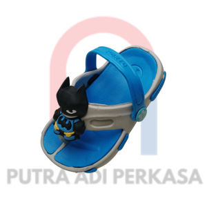 Sepatu Sandal Anak Laki Karakter Batman 3D Usia 1 2 3 4 Tahun Phylon Ringan Karet Porto 602T (19-24)