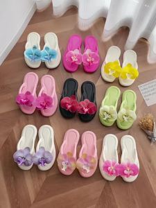 [Free Shipping] Summer Beach Sandals Featuring The Same Butterfly Orchid Design Are Perfect For Vacations And Can Be Worn As Flip-Flops