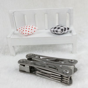 คีมอเนกประสงค์ คีมเดินป่า คีมพับ เครื่องมือช่าง คีม มีด อุปกรณ์เดินป่า ขนาดพกพา