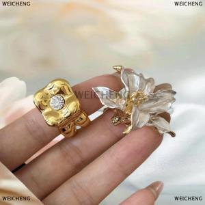[COD] WEICHENG Gold And White Contrast Glaze Tulip Flower Ring INS High-end Square Women Finger Ring Jewelry Gifts