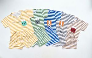 XẢ Kho))--Combo 3 bộ thun lạnh chất Sọc mềm mịn mát - Thấm hút mồ hôi- 3 bộ 3 họa tiết 3 màu khác nhau