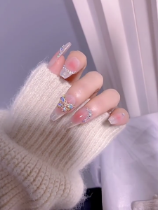 พลอยเทียมอัญมณีห้อยตุ้งติ้งแต่งเล็บเพชร5ชิ้นสุดหรู3D สำหรับงานฝีมือแต่งเล็บแบบมีโลหะผสม